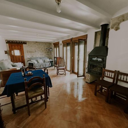 Апартаменти La Casa De La Acacia Olba Екстер'єр фото